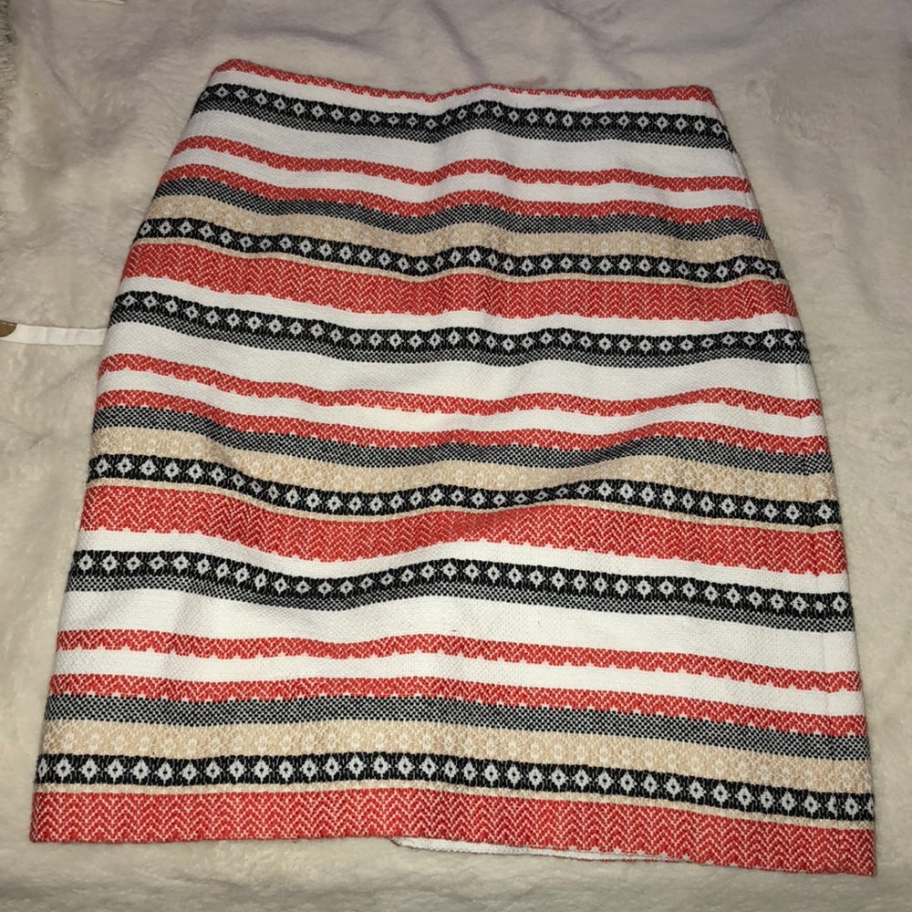 NWT LOFT PENCIL SKIRT